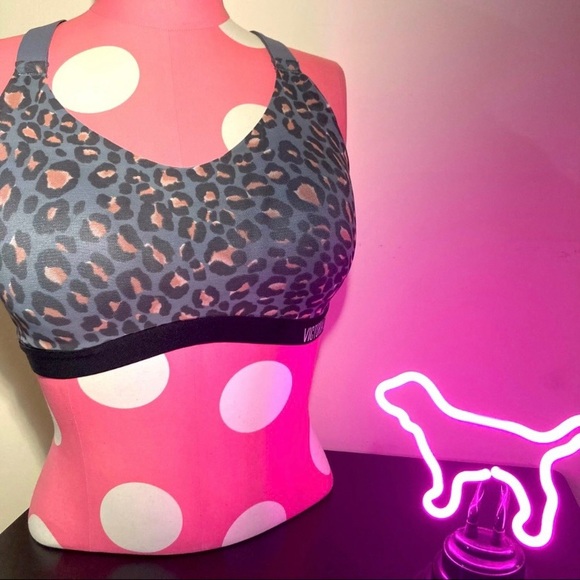 Victoria’s Secret Sports Bra 32C Victoria Sport Very Sexy Leopard Gym VSX Logo - Picture 7 of 13